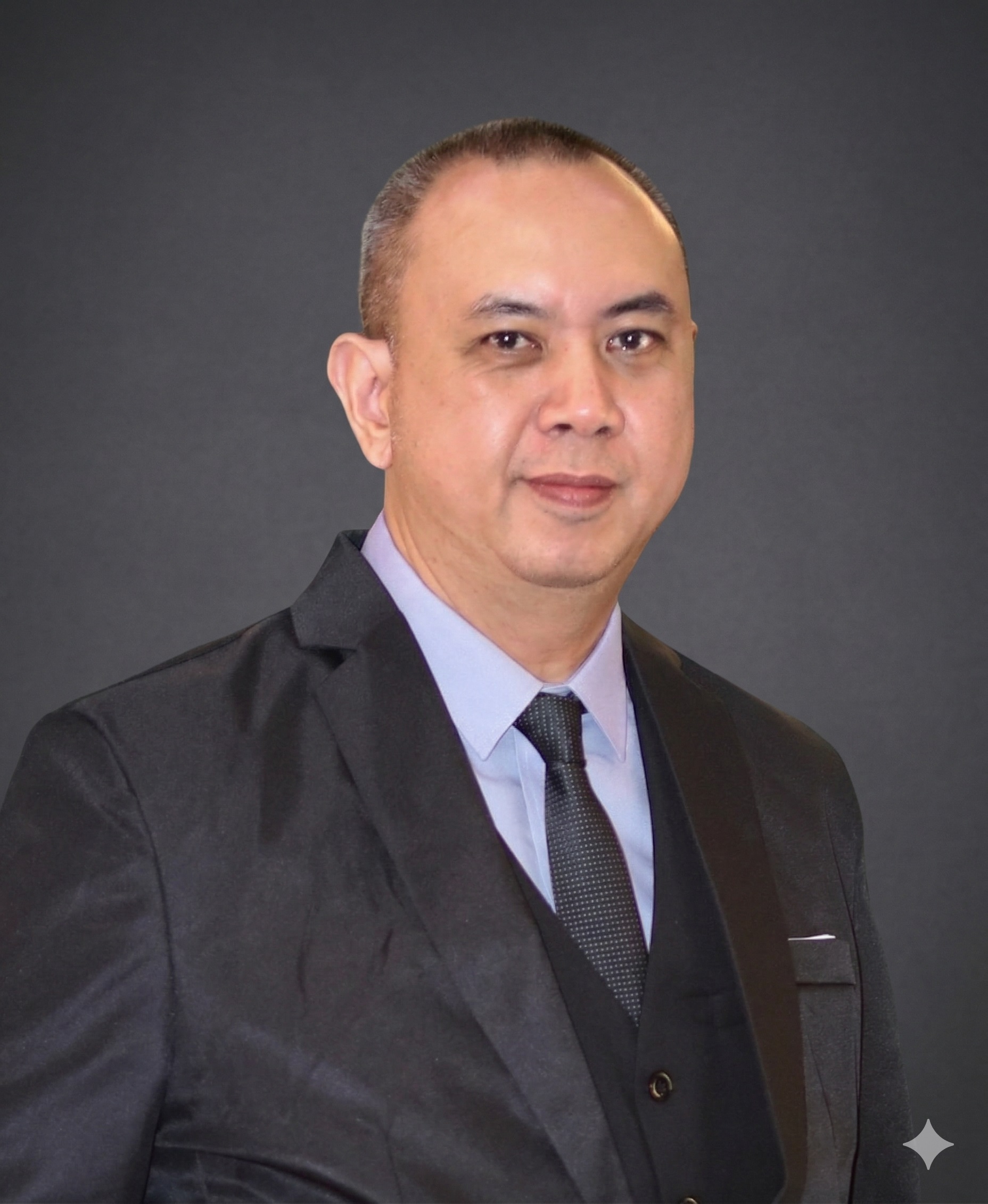 Rey Paras Photo